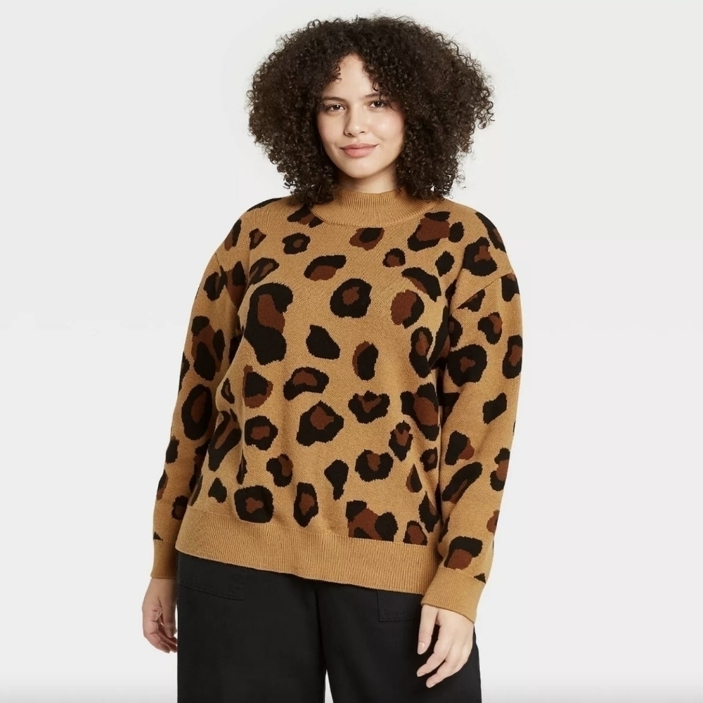 𝅺who What Where Leopard Turtleneck Sweater